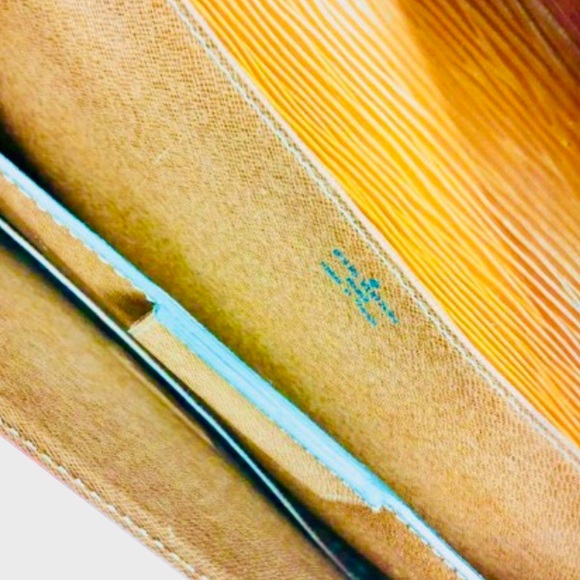 LOUIS VUITTON Ambassador Cipango Gold Epi Leather Business Briefcase Laptop Bag - Picture 5 of 13